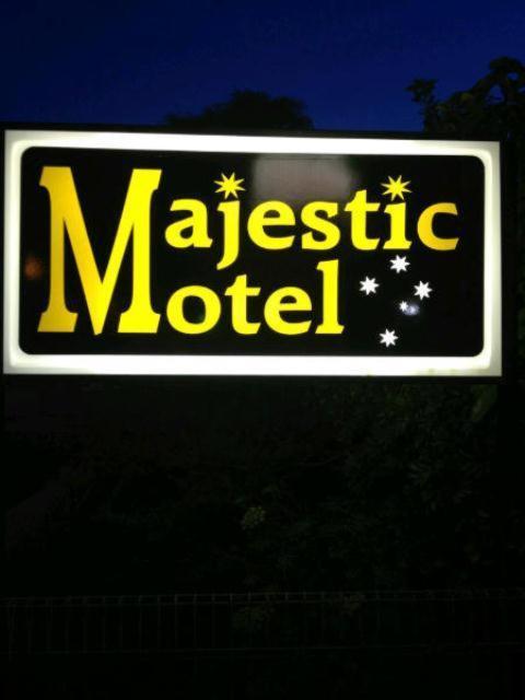 Majestic Motel Horsham Luaran gambar