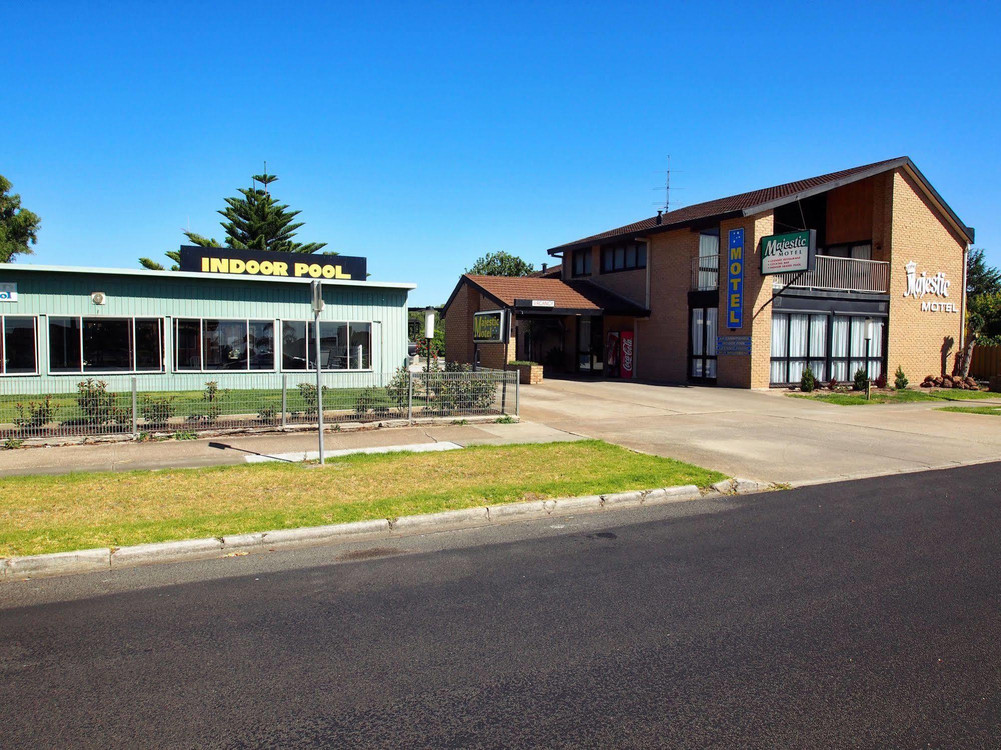 Majestic Motel Horsham Luaran gambar